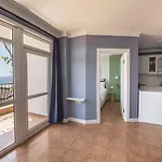 Lantana Aparts 3*