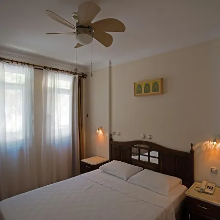 Lantana Aparts Aparthotel Kaş