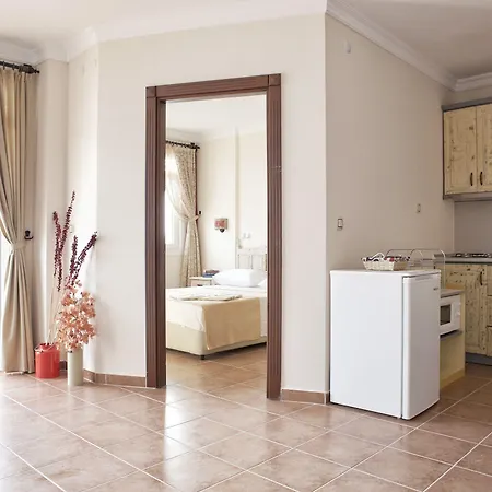 Aparthotel Lantana Aparts