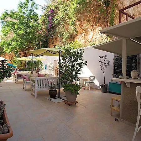 Lantana Aparts Apartahotel