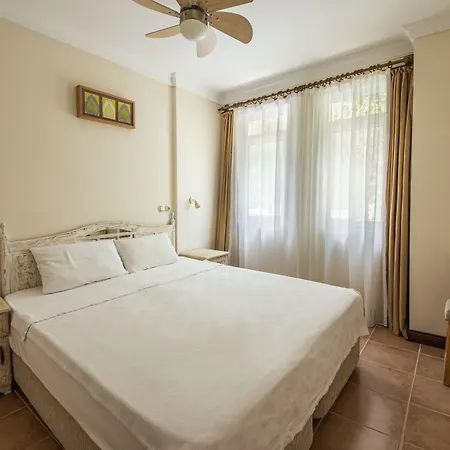 Aparthotel Lantana Aparts Kaş