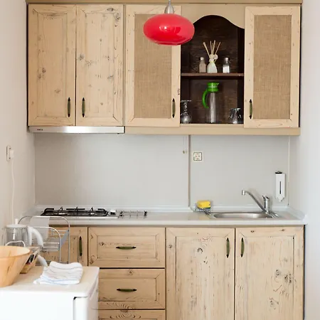 Lantana Aparts Ξενοδοχείο με διαμερίσματα 2*