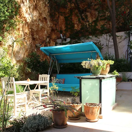 Ξενοδοχείο με διαμερίσματα Lantana Aparts Κας