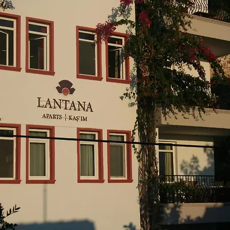 Ξενοδοχείο με διαμερίσματα Lantana Aparts