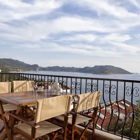 Ξενοδοχείο με διαμερίσματα Lantana Aparts