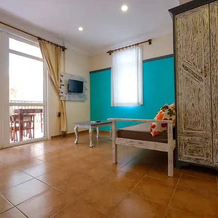 Lantana Aparts Ξενοδοχείο με διαμερίσματα 2*